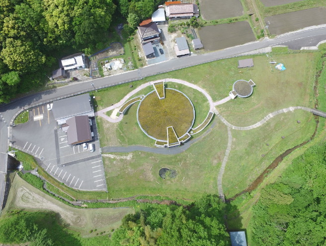 埋没材／休火山 三瓶山の埋没材 その6 掻い潜っ