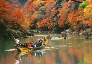 嵐山　観光　保津川くだり