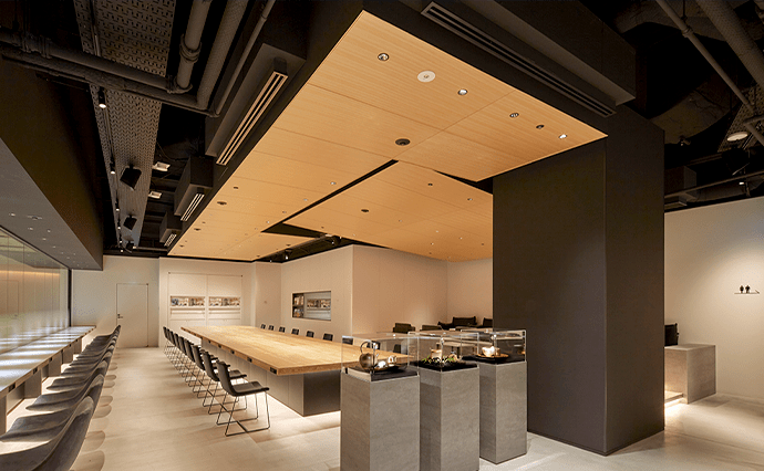 羽田空港のラウンジ